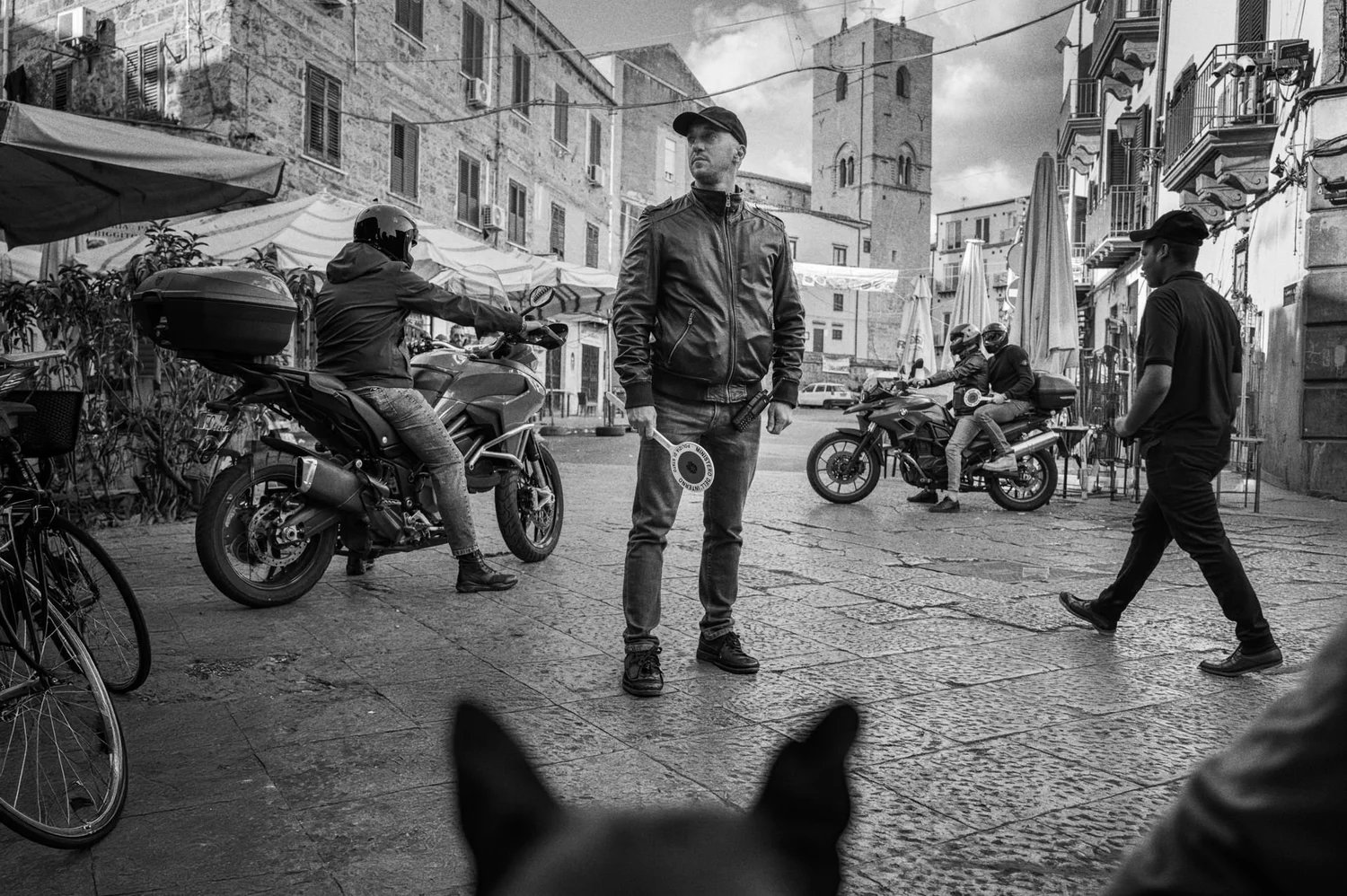 Calendario Polizia 2025 — Eolo Perfido, 12