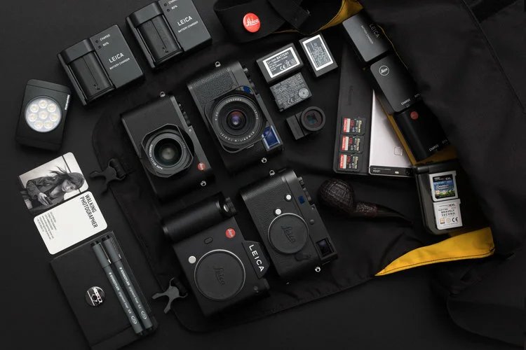 PHOTOGRAPHY & STUDIO EQUIPMENT — image 3